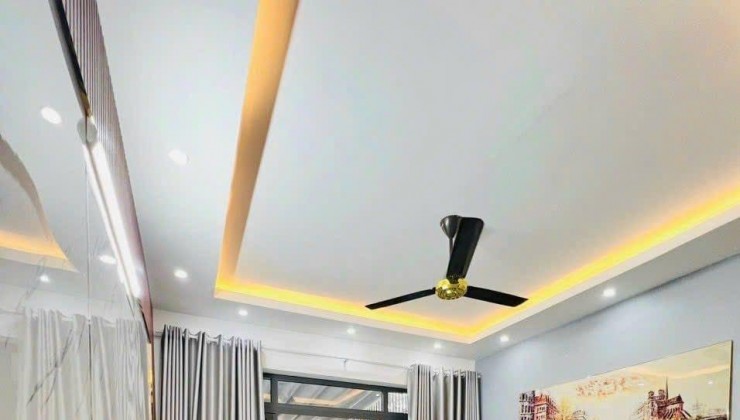 BÁN GẤP NHÀ HUỲNH TẤN PHÁT, 100M2, TIỆN XÂY MỚI CHỈ NHỈNH 3 TỶ