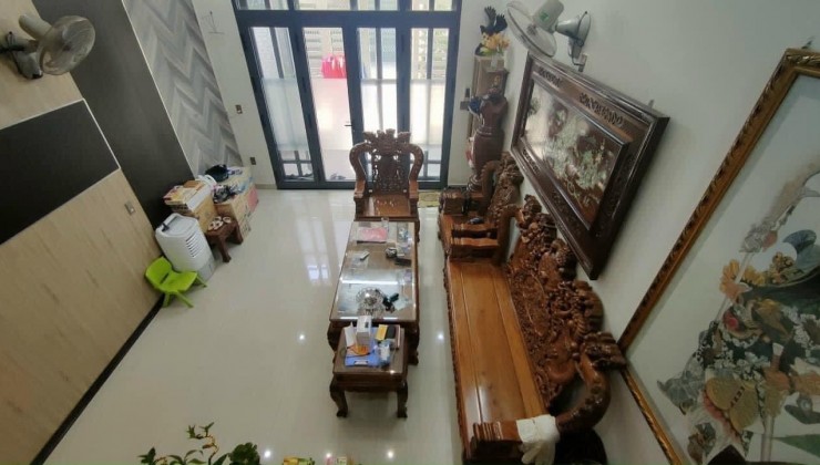 B.Á.N nhà Phạm Nhữ Tăng 72M2- Trung tâm Thanh Khê. Nhà 3 tầng. Chỉ 4.8 Tỉ