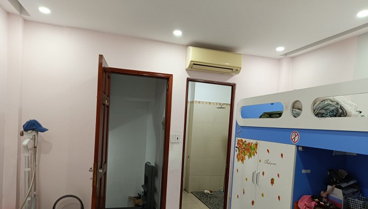 QUẬN 3.Lê Văn Sỹ 30M2, 4 TẦNG, 5.4 tỷ.Nhà đẹp