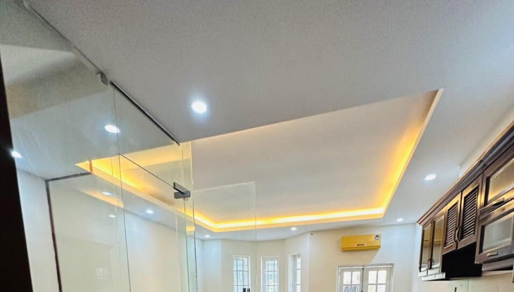 HẺM XE HƠI Cửu Long 50M2 (5 X 10) 10 tỷ Phường 2 Tân Bình