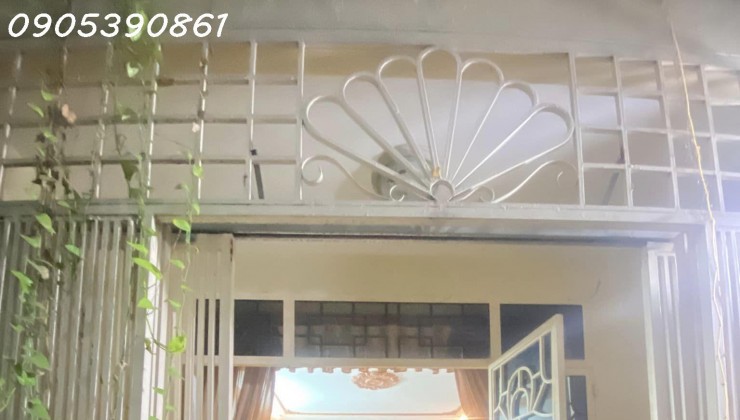 Bán nhà chính chủ, 30m2, 2pn, Đường Bạch Đằng , Q.Bình Thạnh, 3,x Tỷ