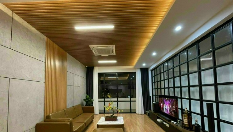 Bán tòa nhà 7 tầng MT Nguyễn Ngọc Phương, P.19, Bình Thạnh. DT: 4,7mx18m, CN: 85m2. Giá 25 tỷ TL