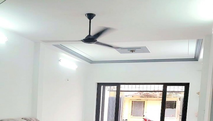 Nhà HXH  Bùi Thị Xuân, P3, Tân Bình, 79m2, 4 tầng, 3PN, nở hậu, giá rẻ.