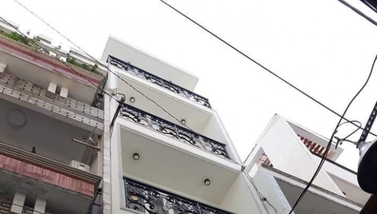 Bán nhà Võ Văn Kiệt, Q1, 4 tầng, 3x10,2 sổ vuông, giá 6 tỉ