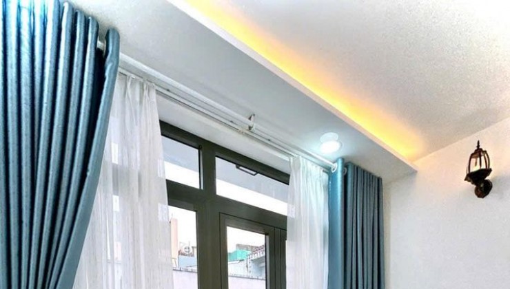 30m2 - 3 tầng Tân Bình - tặng nội thất - HXH - an ninh - chỉ nhỉnh 5 tỷ