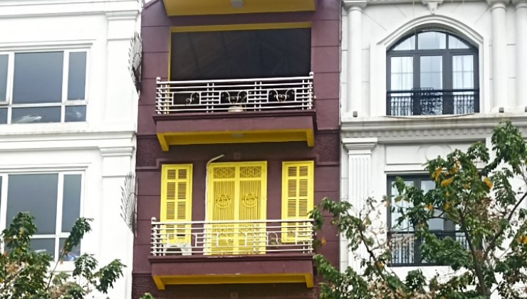Chính chủ cần cho thuê nhà tại 150 Võ Chí Công Xuân La, Tây Hồ, Hà Nội