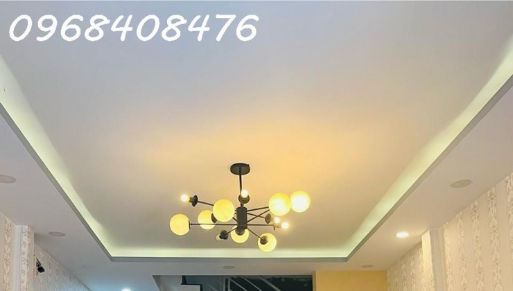 NHÀ SÁT HXH - PHƯỜNG 1 QUẬN 8 - 68M2 NGANG >4M - 3 TỶ NHỈNH TL MẠNH