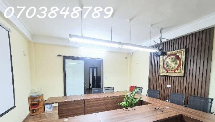 Bán tòa nhà văn phòng, Thanh Trì, 75 m2, 7 tầng, 10.9 tỷ