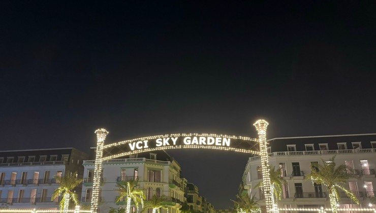 Tôi chính chủ cần bán cắt lỗ căn liền kề dự án VCI Sky Garden Vĩnh Yên Dt 75m xây 4 tầng