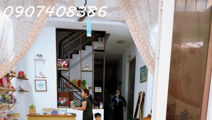 LINH ĐÔNG 60 M2=5.2 TỶ MẶT TIỀN 2 XE TRÁNH NHAU.
2 TẦNG ,2 PHÒNG NGỦ,2 TOILET.
CÔNG NĂNG ĐA DẠNG,CÁCH PHẠM VĂN ĐỒNG 100 MÉT.