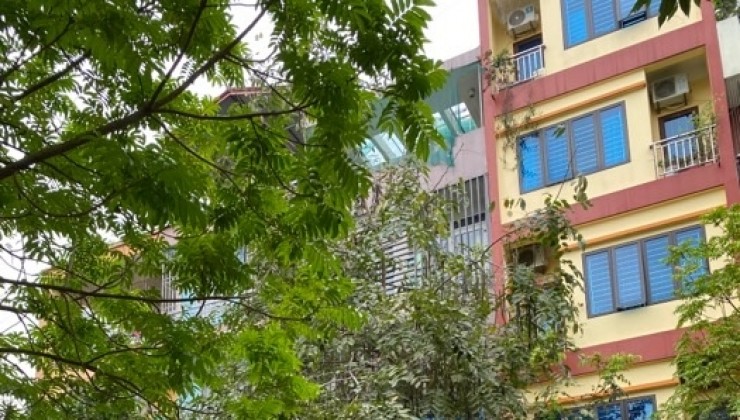 Bán nhà khu Đấu Giá Mậu Lương Hà Đông 60m2, 6 tầng, thang máy, mặt tiền 5m, Phân lô, vỉa hè, ô tô tránh view sân bóng nhỉnh 12 tỷ