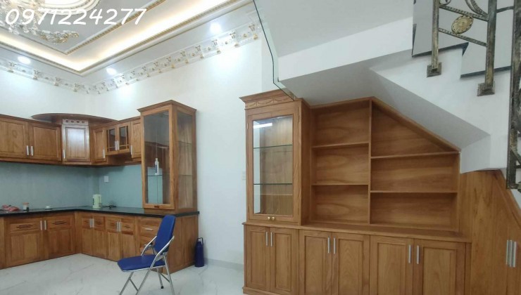 BÁ NHÀ ĐƯỜNG SỐ 2 ,HIỆP BÌNH CHÁNH ,THỦ ĐỨC ,80M2 , 4 TẦNG , 4 PHÒNG NGỦ ,4 VỆ SINH ,200M RA PHẠM VĂN ĐỒNG ,Ô TÔ NGỦ TRONG NHÀ [ GIÁ CHỈ 8.3 TỶ ]