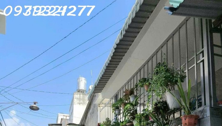 BÁN NHÀ ĐƯỜNG SỐ 9 , TRƯỜNG THỌ THỦ ĐỨC ,65M2 [ 5 X 13 ] 2 TẦNG ,3 PHÒNG NGỦ ,3 VỆ SINH , NHÀ SỔ HỒNG RIÊNG , HOÀN CÔNG ĐỦ ,[ GIÁ 5.2 TỶ ]