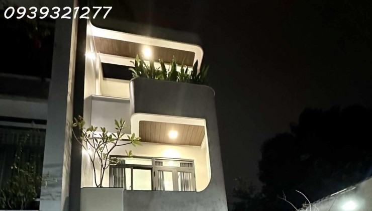 BÁN NHÀ KHA VẠN CÂN ,LINH TRUNG ,THỦ ĐỨC 70M2 4 TẦNG 3 PHÒNG NGỦ ,SỔ HỒNG RIÊNG ,KHÔNG QUY HOẠCH [ GIÁ 6.9 TỶ ]