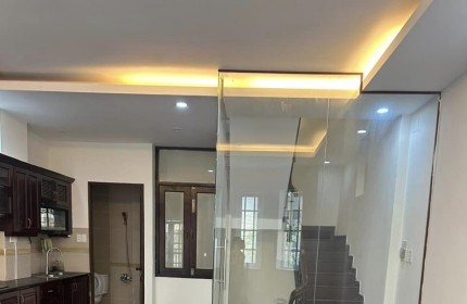 HẺM XE HƠI Cửu Long 50M2 (5 X 10) 10 tỷ Phường 2 Tân Bình