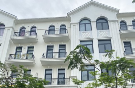 Top 5 căn nhà phố mahattan
 Vinhomes Grand Park