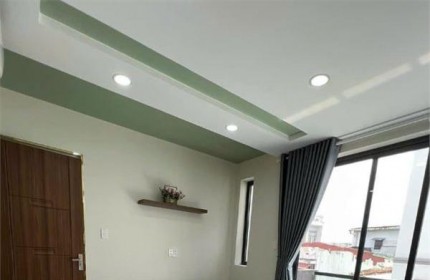 Nhà bán,2 tầng,hẻm 4m,5x14m2,quang trung,gò vấp,giá:nhỉn 5ty