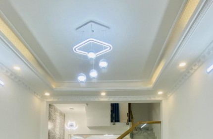 Bán nhà 1 xẹt Quang Trung Gò Vấp 48m2 giá chưa đến 5 tỷ