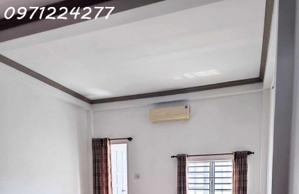 BÁN NHÀ GẦN QUỐC LỘ 1K ,LINH XUÂN , THỦ ĐỨC 130M2 ,5 X 26 ,3 TẦNG ,4 PHÒNG NGỦ  ,4 VẸ SINH ,NHÀ SỔ HỒNG RIÊNG, HOÀN CÔNG ĐỦ ,XE HƠI ĐỖ CỬA , [ GIÁ