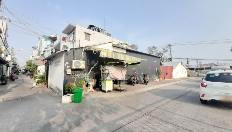 Nhà căn góc,nở hậu, hẻm ôtô gần đường Hưng Phú P10Q8. Giá 6,5 tỷ TL