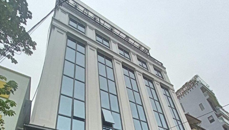 Bán tòa Văn Phòng 9 tầng mặt phố Võng Thị, diện tích 220m2 giá 90 tỷ.