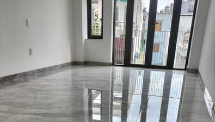 Bán Nhà Đẹp 4 Tầng-HXH Quay Đầu Phan Văn Trị 50m2-Sát Cityland Ngã 5 GV-Chỉ 6,9 Tỷ