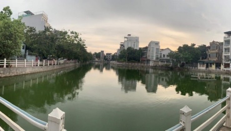 Siêu đẹp, mảnh đất Ngọc Thụy, Long Biên lô góc 70m view hồ oto tránh, ở sướng thoáng 12 tỷ