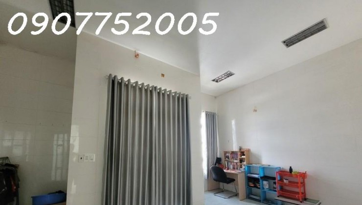 72M2 LINH XUÂN - HXH - 2 TẦNG 4PN GIÁ 4TY7 TL MẠNH