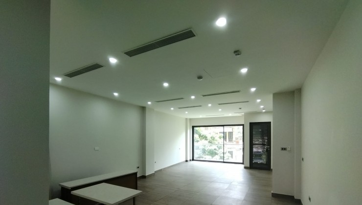 ⚜️ CHỈ 2.5 TỶ - TẬP THỂ NGUYỄN VĂN TỐ, CỬA ĐÔNG, HOÀN KIẾM, 60M2 2PN, ĐẸP Ở LUÔN ⚜️