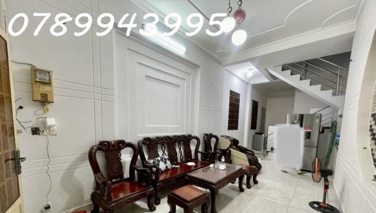 Mặt tiền kinh doanh Phường 5 Quận 10, 57m2, 3 tầng, 4PN, 2 mặt trước sau, nở hậu, đang cho thuê, giá chỉ 12 tỷ99