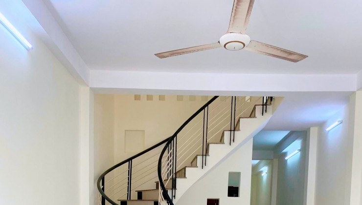 NHÀ GẦN BẾN XE LÊ VĂN KHƯƠNG - 75m2 - TRỆT+LẦU Ở LIỀN - CHỈ 4 TỶ