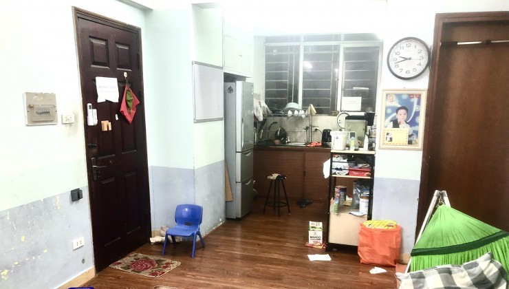 Bán căn hộ chung cư B3C KĐT Nam Trung Yên, 64m2, 2 ngủ, 2 vệ sinh, giá 2.69 tỷ