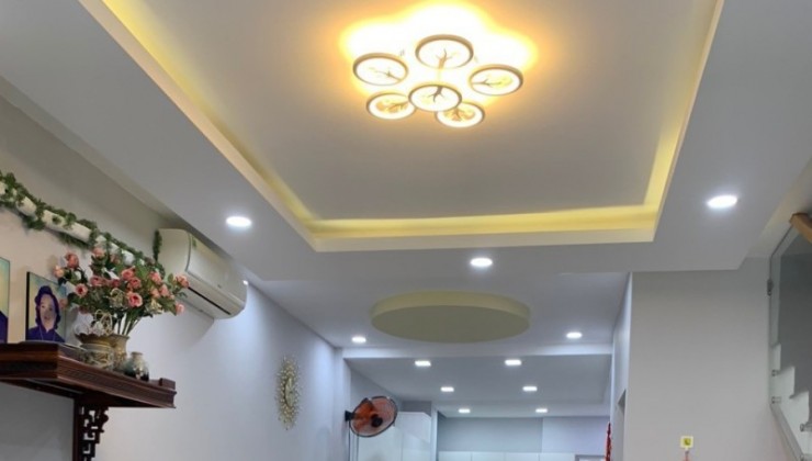 T3131-Bán Nhà Quận 10 - 102/ Tô Hiến Thành - 60m² - 2 Tầng - 3PN -Giá 5 tỷ 9