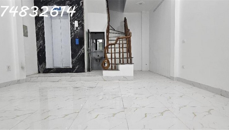 Bán nhà phân lô Tập thể Tỉnh Đội Xa La 41m2, xây 5 tầng, giá 7.2 tỷ, có thương lượng.