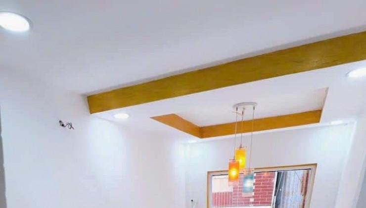 NHÀ RẺ ĐẸP ĐOÀN VĂN BƠ Q4 
DT SD 30 M2 - 3 TẦNG CÓ 1 TỶ HƠN 
NGÂN HÀNG CHO VAY 1,2 TỶ