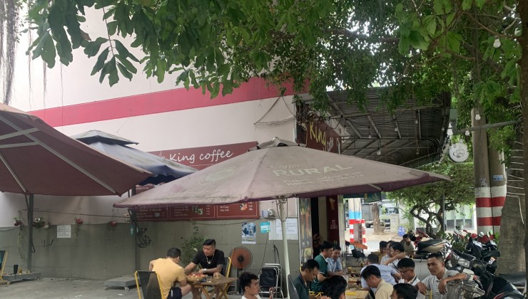 Bình Dương , HOT, Sang quán Cafe Cờ Tướng Góc 2 MT DTSD: 250 m2 , DT : 10m x 25m, quán có lượng khách và doanh thu sẵn,  tel : 0357470296