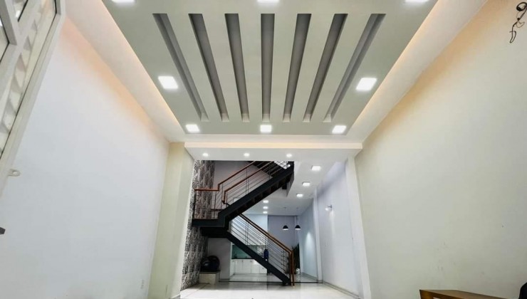 Nhà bán,3tầng,70m2,4.5x15.5m2,hẻm 6m,nguyễn oanh,gò vấp,giá hơn 5ty