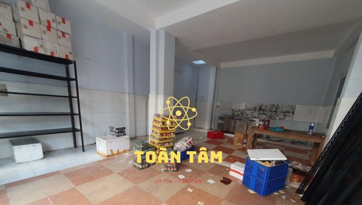 CHO THUÊ VILA GÓC 2MT THẢO ĐIỀN GIÁ CỰC TÔT