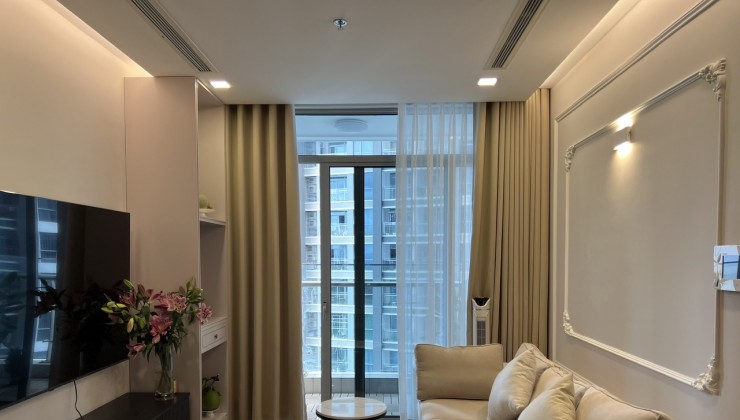 Bán 2 phòng ngủ Vinhomes Central Park 88m2