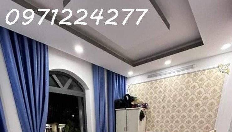 BÁN NHÀ SIÊU ĐẸP Đ.SỐ 12 TRƯỜNG THỌ THỦ ĐỨC 51M2 4 TẦNG 4PN - SỔ HỒNG RIÊNG ,HOÀN CÔNG ĐỦ ;XE HƠI ĐỖ CỬA [ GIÁ 6.1 TỶ ]