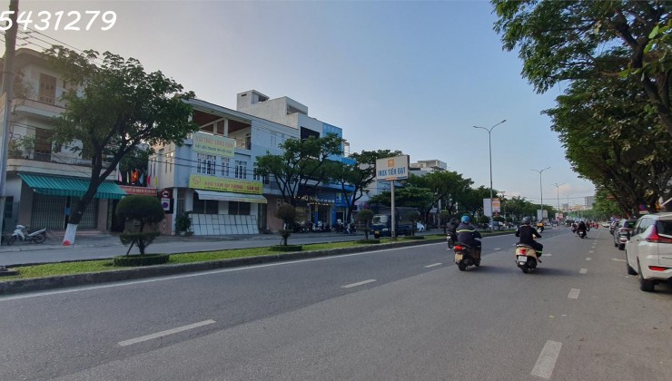 Nhà Phố Đà Nẵng, bán nhà 2 mặt tiền Nguyễn Hữu Thọ, quận Hải Châu, Đà Nẵng. Vị trí sầm uất.