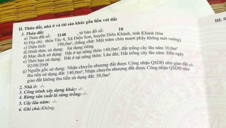 Bán Đất Tặng Nhà Cap 4 tai Trung Tâm Xã Diên Sơn -Diên Khánh 
diện tích 190m có 140m thổ