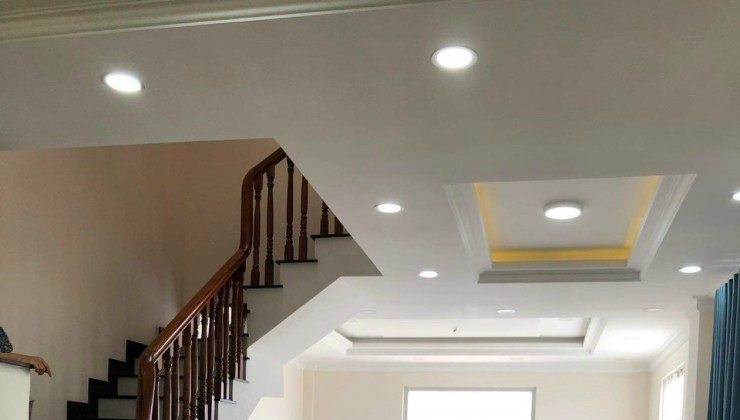 Bán Nhà HXH 4 Tầng Hoàn Công,̣ 70m2 Sổ Đẹp, Hiệp Bình Phước Thủ Đức Chỉ hơn 6 tỷ