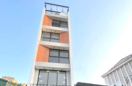 Siêu Phẩm Ngô gia tự, Vỉa hè 15m kinh doanh văn phòng, 6 tầng thang máy, DT 56m2 - MT 4.1 m dân xây cao cấp