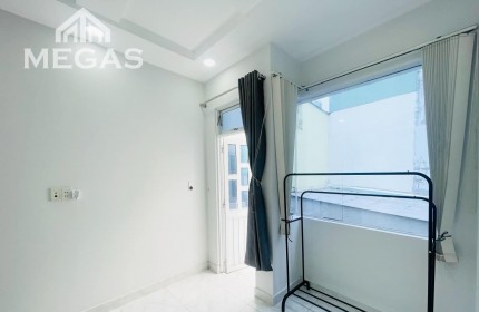 Bán nhà quận 11, đường Bình Thới, phường 9, 59 m2, 7.65 tỷ, hẻm xe hơi