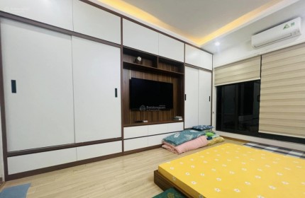 Bán nhà Giáp Nhất, Thanh Xuân: 34m2*5T chỉ 4 tỷ 15 nhà chắc chắn, sổ vuông, 3 pn, tiện ích đủ đầy