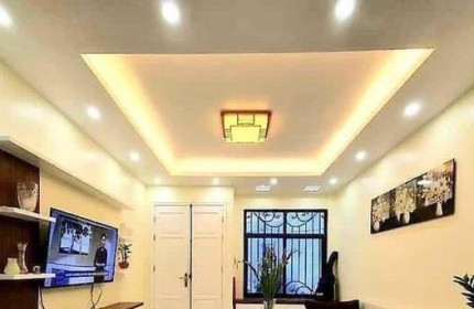 Bán nhà mặt phố Xã Đàn 2, diện tích 47m 5T Mt7.2m KD ô tô 11.5 tỷ