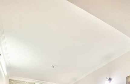 Bán Gấp! Phố Phạm Ngọc Thạch, Đống Đa, 40m x 5 tầng. Gía hơn 6 tỷ.