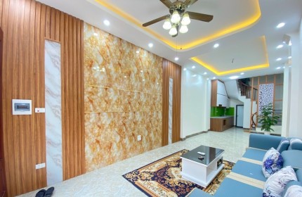 Bán nhà: Nam Dư Lĩnh Nam Hoàng Mai Hà Nội –Nhà mới Ôtô đỗ cửa  40,2m  x 5 tầng giá 5,35 tỷ