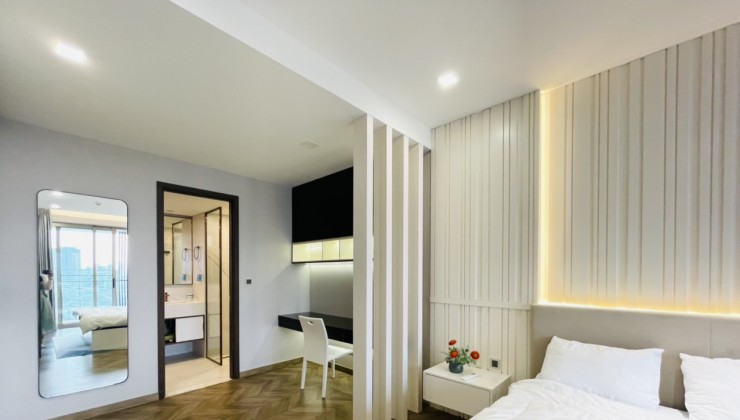 * Cho thuê căn hộ Midtown, Phú Mỹ Hưng, Q7, TPHCM. Nhà mới, view sông, full nội thất cao cấp.